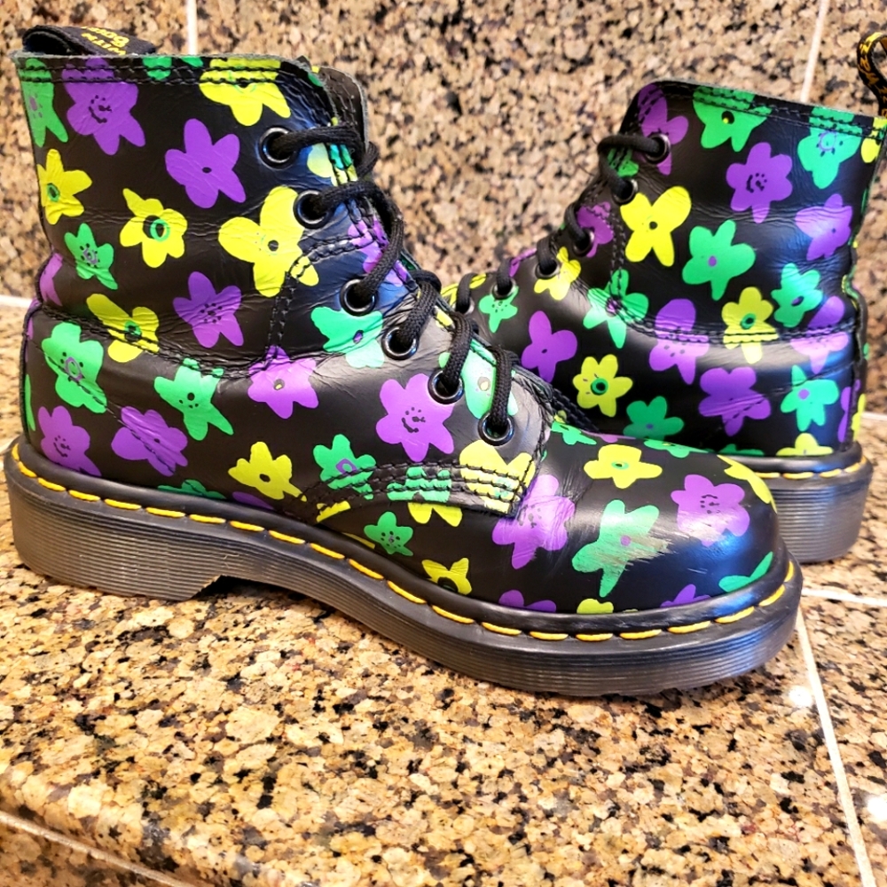Vintage Dr Martens Purple and Green Funky Floral Combat boots